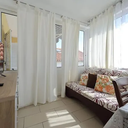 Sofija Apartment Pakostane