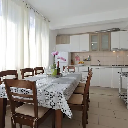 Sofija Apartment